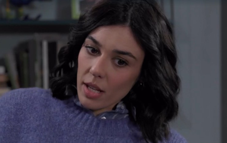 rossella in una scena di un posto al sole